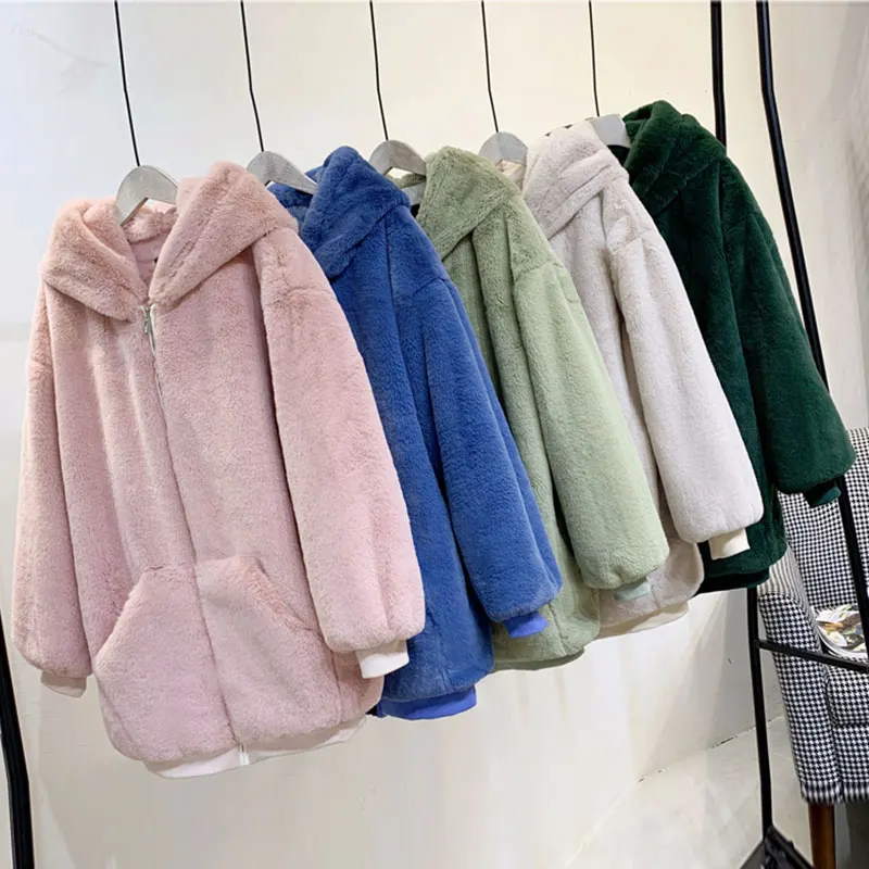 Oversize Hooded Faux Fur Coat Winter jacket Women Fashion Parka Thick Warm winter coat women Female Loose Faux Fur jackets
Oversize Hooded Faux Fur Coat Winter jacket Women Fashion Parka Thick Warm winter coat women Female Loose Faux Fur jackets