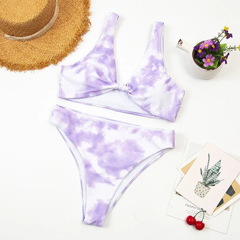 2021 Women 2Pcs Tie Dyeing Print Bikini Set Beachwear Deep V-neck Tank Bra with Thong Briefs Bathing Suit Swimsuits 2021
2021 Women 2Pcs Tie Dyeing Print Bikini Set Beachwear Deep V-neck Tank Bra with Thong Briefs Bathing Suit Swimsuits 2021