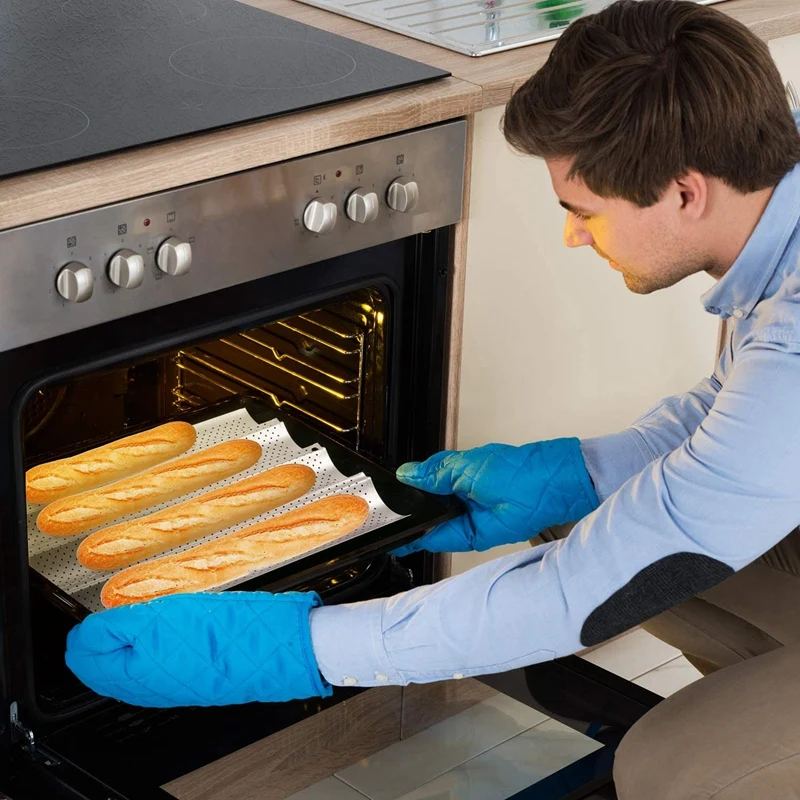 3 Pieces Perforated Baguette Pan 15x13 Inch for French Bread Baking Nonstick Carbon Steel 4 Wave Loaves Loaf Bake Mold
3 Pieces Perforated Baguette Pan 15x13 Inch for French Bread Baking Nonstick Carbon Steel 4 Wave Loaves Loaf Bake Mold