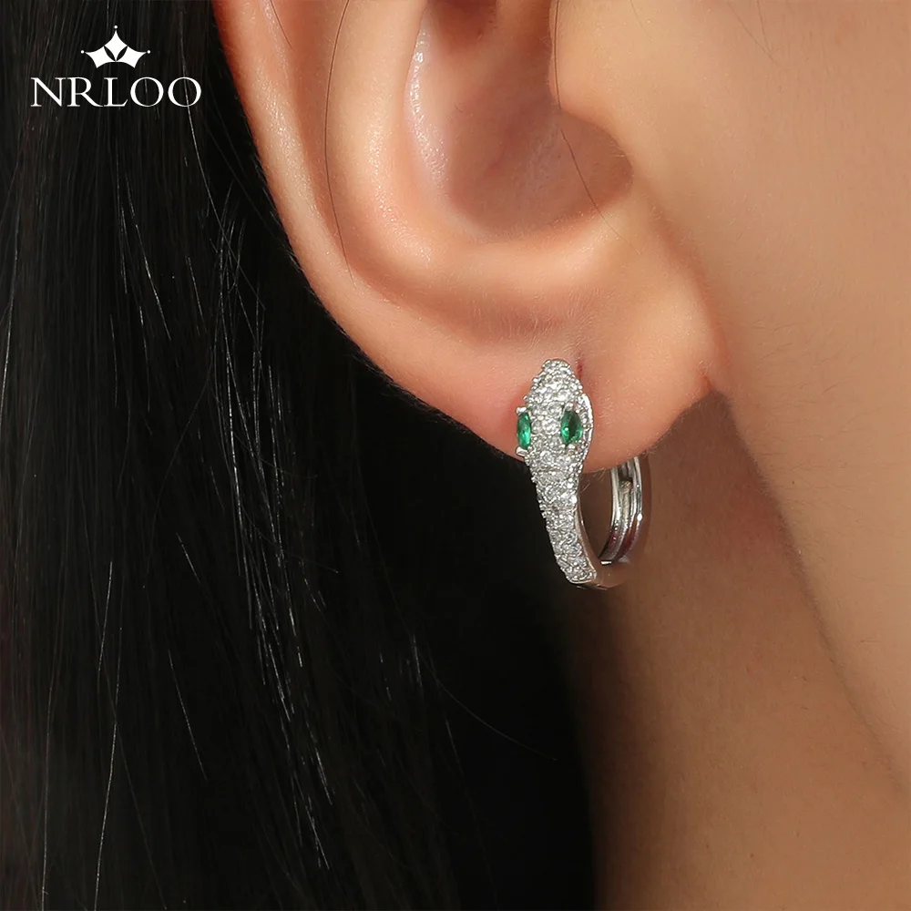 Personality Inlaid Zircon Snake-shaped Hoop Earrings Female Simple Round Ear Buckle Small Hoop Earrings Ladies Jewelry 2021 
Personality Inlaid Zircon Snake-shaped Hoop Earrings Female Simple Round Ear Buckle Small Hoop Earrings Ladies Jewelry 2021