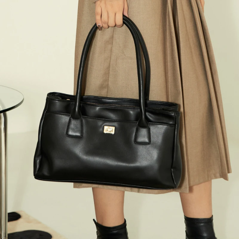 Luxury Brand Design Women Bag 2022 New Vintage Texture Tote Bag Shoulder Women Handbag Crossbody Bag
Luxury Brand Design Women Bag 2022 New Vintage Texture Tote Bag Shoulder Women Handbag Crossbody Bag