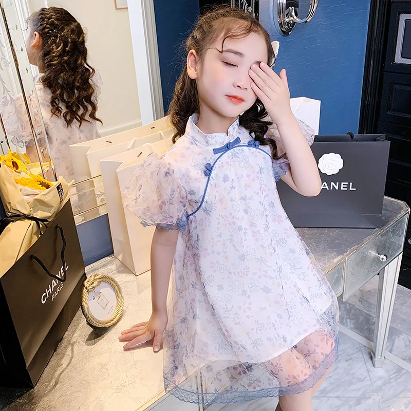 2021 summer children's wear new girls Chinese wind plate buckles hubble-bubble sleeve veil children western style dress
2021 summer children's wear new girls Chinese wind plate buckles hubble-bubble sleeve veil children western style dress