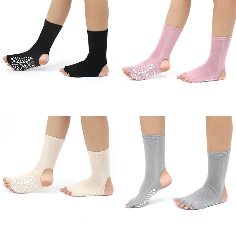 Female Professional Yoga Socks Anti-Slip Damping Pilates Ballet Five Finger Toe Socks Athletic Sport Socks for Women Cotton Sock
Female Professional Yoga Socks Anti-Slip Damping Pilates Ballet Five Finger Toe Socks Athletic Sport Socks for Women Cotton Sock