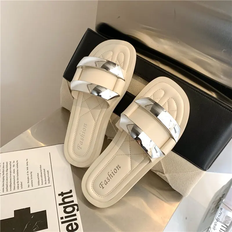Shoes Woman's Slippers Shale Female Beach Low Slides Fashion 2021 Sabot Summer Soft Luxury Flat PU Basic Shoes Women Slippers
Shoes Woman's Slippers Shale Female Beach Low Slides Fashion 2021 Sabot Summer Soft Luxury Flat PU Basic Shoes Women Slippers