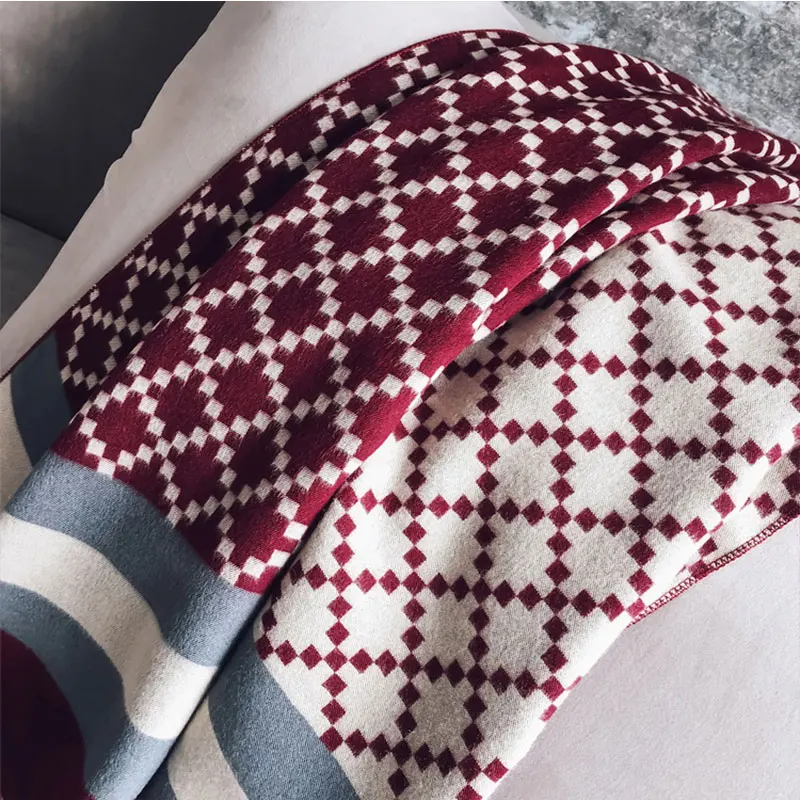 2019 Hijab Brand Cashmere Scar Female Thickening Warming Shawl Cachecol Bandana Poncho Foulard Femme Scarves Echarpe Pashmina
2019 Hijab Brand Cashmere Scar Female Thickening Warming Shawl Cachecol Bandana Poncho Foulard Femme Scarves Echarpe Pashmina