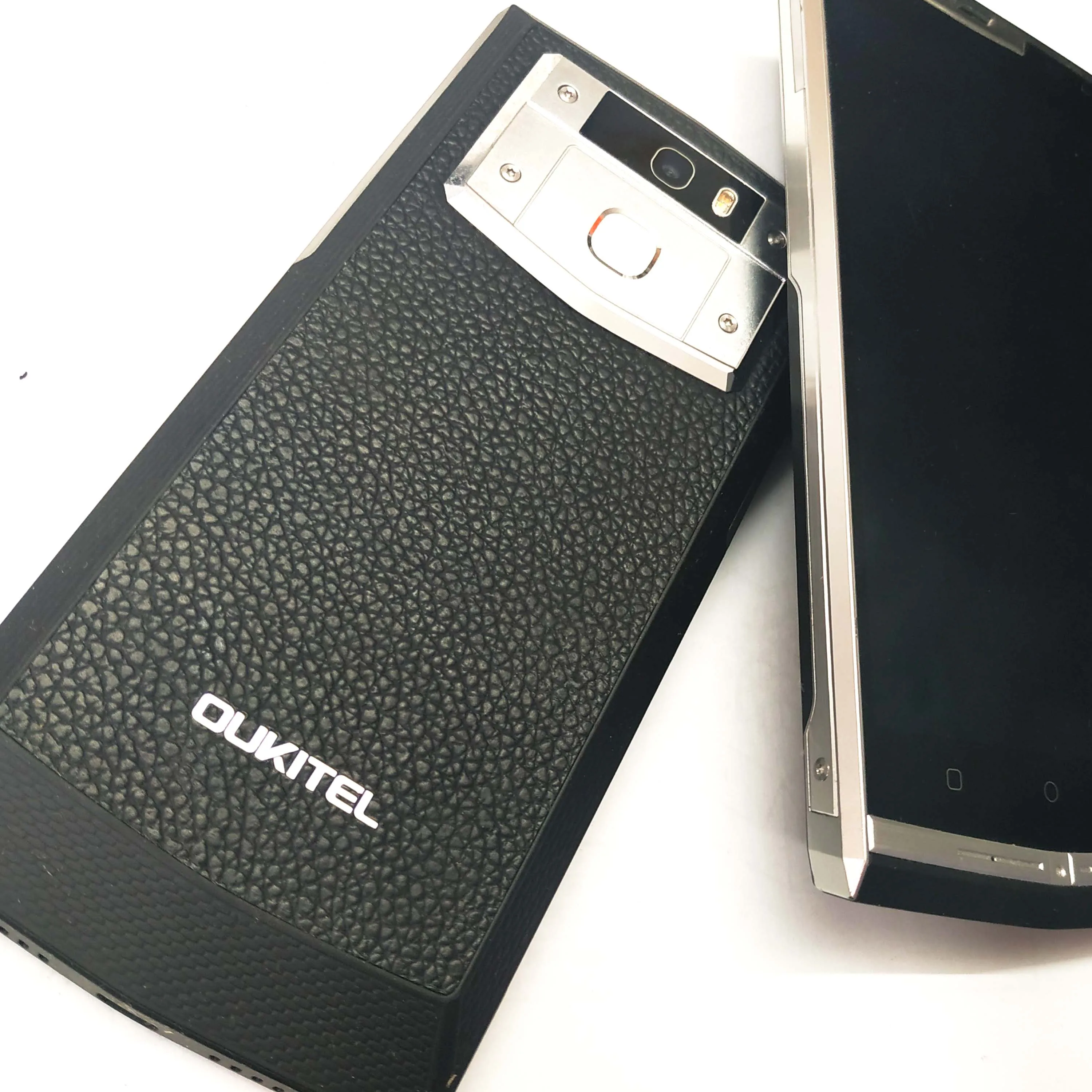 OUKITEL K10000 Mix 2G+16G Smartphone,One Complete Machine,5.5 Inch Mobile Phone 10000mAh Battery, LCD Screen+Motherboard,No new
OUKITEL K10000 Mix 2G+16G Smartphone,One Complete Machine,5.5 Inch Mobile Phone 10000mAh Battery, LCD Screen+Motherboard,No new