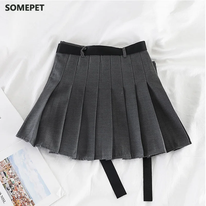 Fashion High Waist Harajuku Women Skirts Black Red Short Skirt Womens Streetwear Tooling half-length pleated skirt
Fashion High Waist Harajuku Women Skirts Black Red Short Skirt Womens Streetwear Tooling half-length pleated skirt