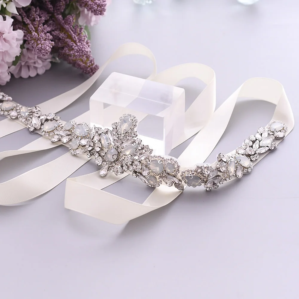 S462 Bridal Wedding Belt Applique Belt with Flowers Bridal Accessories Sash Women's White Flower Belts Evening Dresses Accessory
S462 Bridal Wedding Belt Applique Belt with Flowers Bridal Accessories Sash Women's White Flower Belts Evening Dresses Accessory