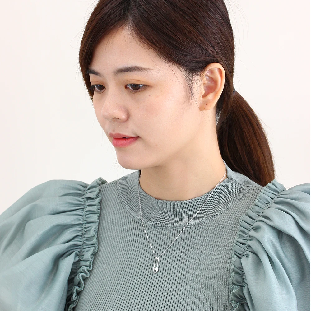 Fashion Trend Real 925 Sterling Silver Unique Pin Design Necklace Crystal Gold Charm For Women'S Party Wedding Gift 2021 New
Fashion Trend Real 925 Sterling Silver Unique Pin Design Necklace Crystal Gold Charm For Women'S Party Wedding Gift 2021 New