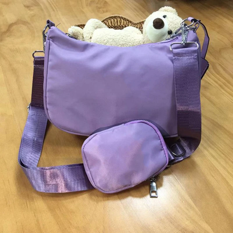 2021 New Women's Shoulder Bag Solid Color Shoulder Bags Fashion Handbag Luxury High Capacity Handbags
2021 New Women's Shoulder Bag Solid Color Shoulder Bags Fashion Handbag Luxury High Capacity Handbags