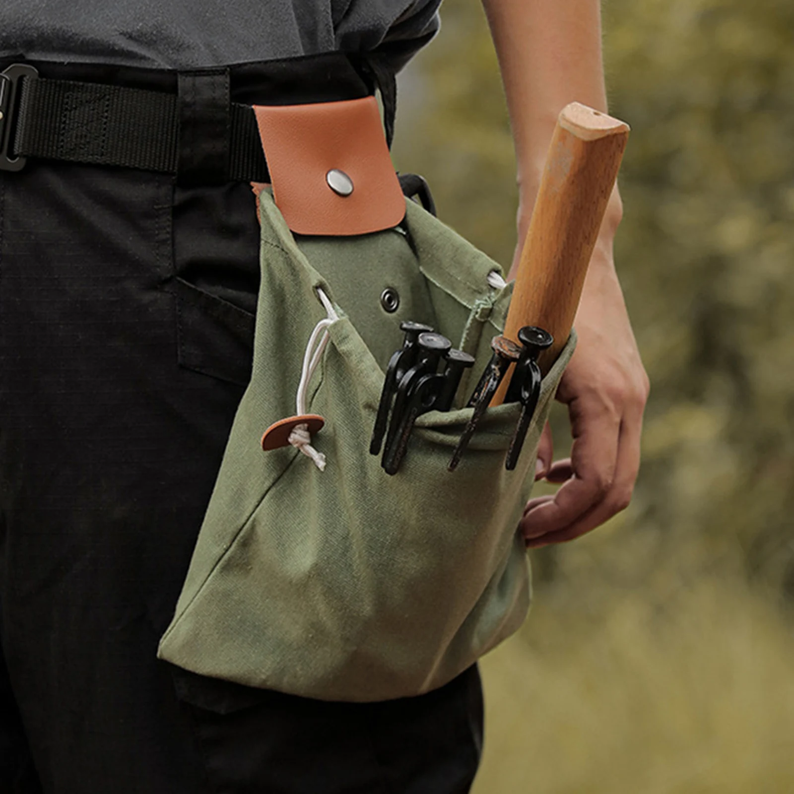 4pcs Foraging Bag Portable Bushcraft Waist Belt Dump Fruit Picking Pouch Multifunctional Collapsible Drawstring Pouch
4pcs Foraging Bag Portable Bushcraft Waist Belt Dump Fruit Picking Pouch Multifunctional Collapsible Drawstring Pouch