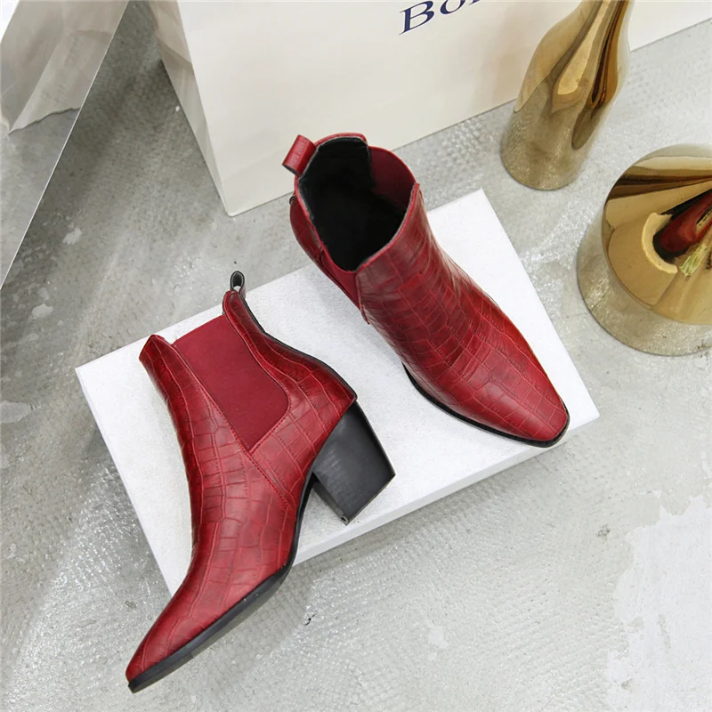 2019 Women Fetish Red Boots Plus Size 5.5cm High Heels Booties Ankle Boots Chunky Stripper Low Heels Snake Skin Print Sexy Shoes
2019 Women Fetish Red Boots Plus Size 5.5cm High Heels Booties Ankle Boots Chunky Stripper Low Heels Snake Skin Print Sexy Shoes