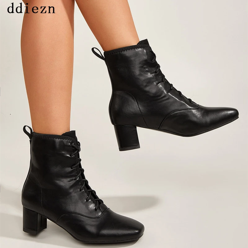 Women's Boots High Cross-Tied British Style Shoes For Women 2021 Autumn New Modern Boots Women Outside Square Toe Female Shoes
Women's Boots High Cross-Tied British Style Shoes For Women 2021 Autumn New Modern Boots Women Outside Square Toe Female Shoes
