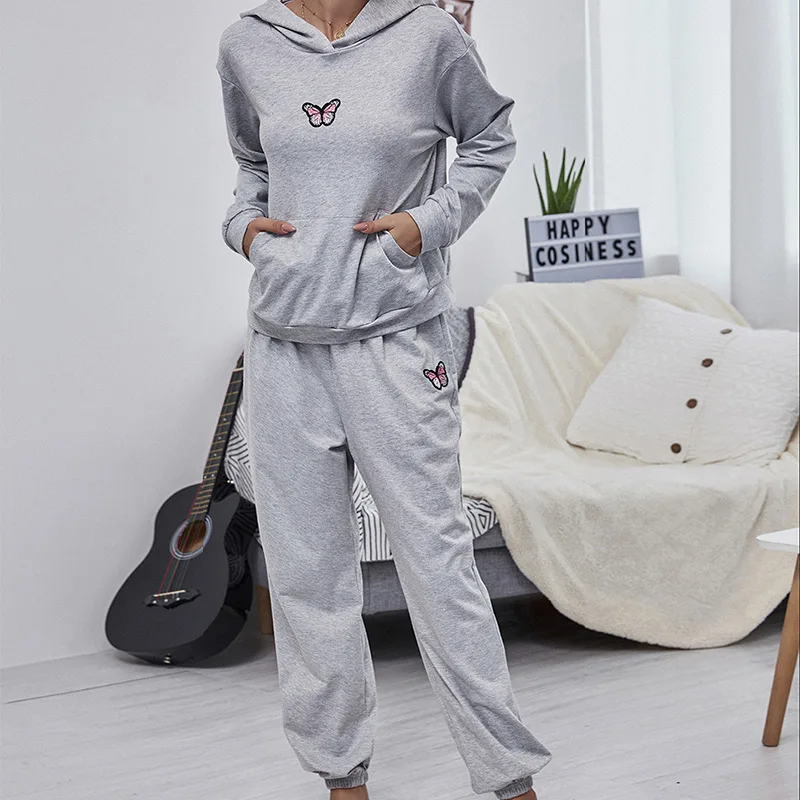 Butterfly Embroidery Tracksuit For Women Elastic Waist Soft And Confortable Casual Hoodies Two Piece Set Female Autumn Winter
Butterfly Embroidery Tracksuit For Women Elastic Waist Soft And Confortable Casual Hoodies Two Piece Set Female Autumn Winter