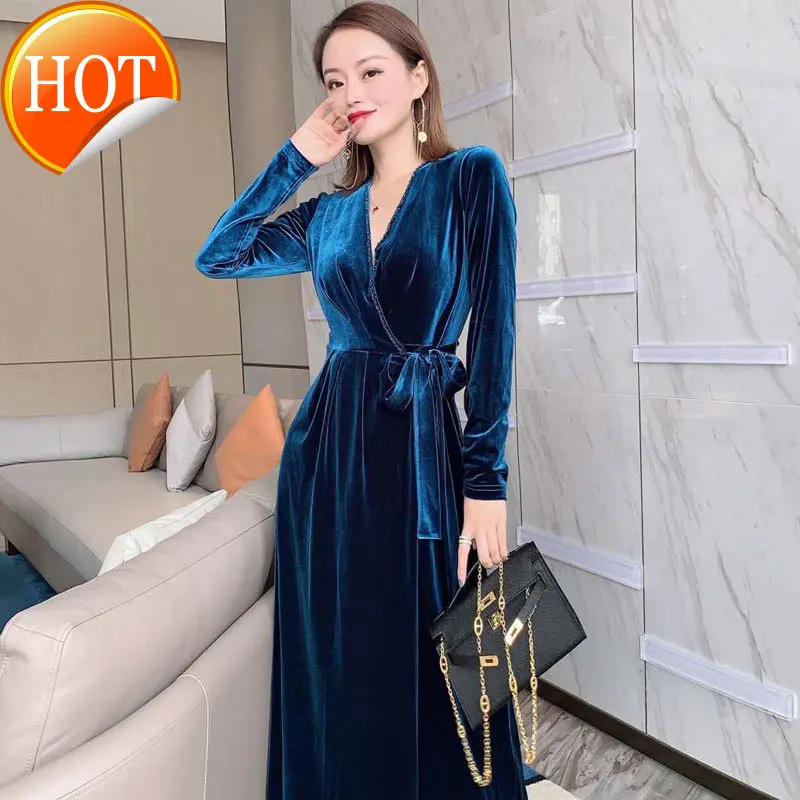 Tea break French fried Street Hepburn style small black skirt light luxury waist show thin long skirt women autumn and winter
Tea break French fried Street Hepburn style small black skirt light luxury waist show thin long skirt women autumn and winter