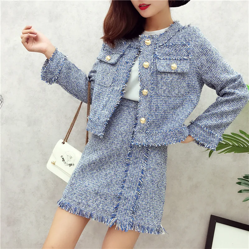 ZAWFL Tassel tweed jacket asymmetrical pearls tweed skirt suit runway tweed suit runway autumn winter women 2 piece set
ZAWFL Tassel tweed jacket asymmetrical pearls tweed skirt suit runway tweed suit runway autumn winter women 2 piece set