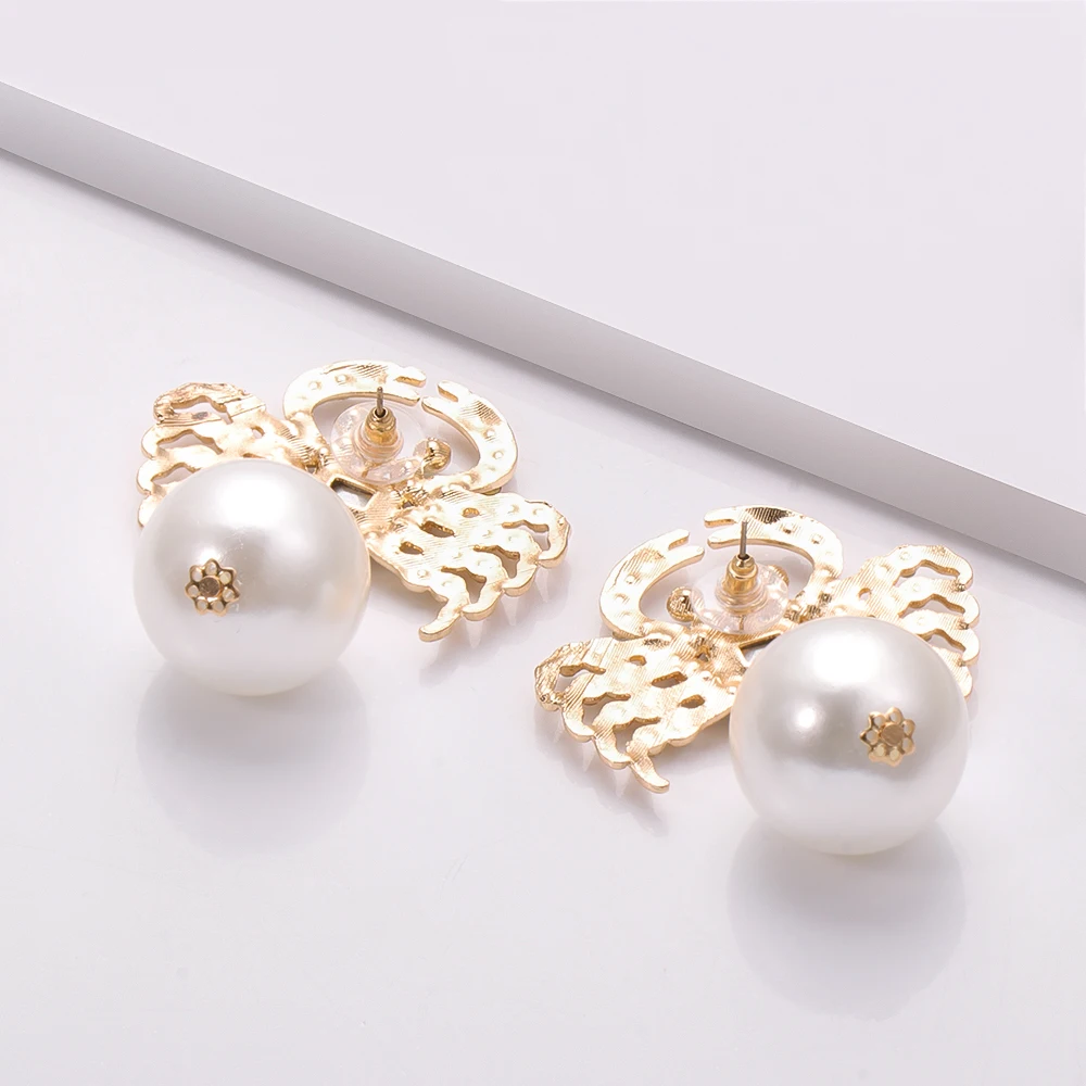 2021 Rhinestone Crab Earrings Grandmother-Green Earrings Baroque Popular Pearl Earrings Wholesale Jewelry Accessories For Women
2021 Rhinestone Crab Earrings Grandmother-Green Earrings Baroque Popular Pearl Earrings Wholesale Jewelry Accessories For Women