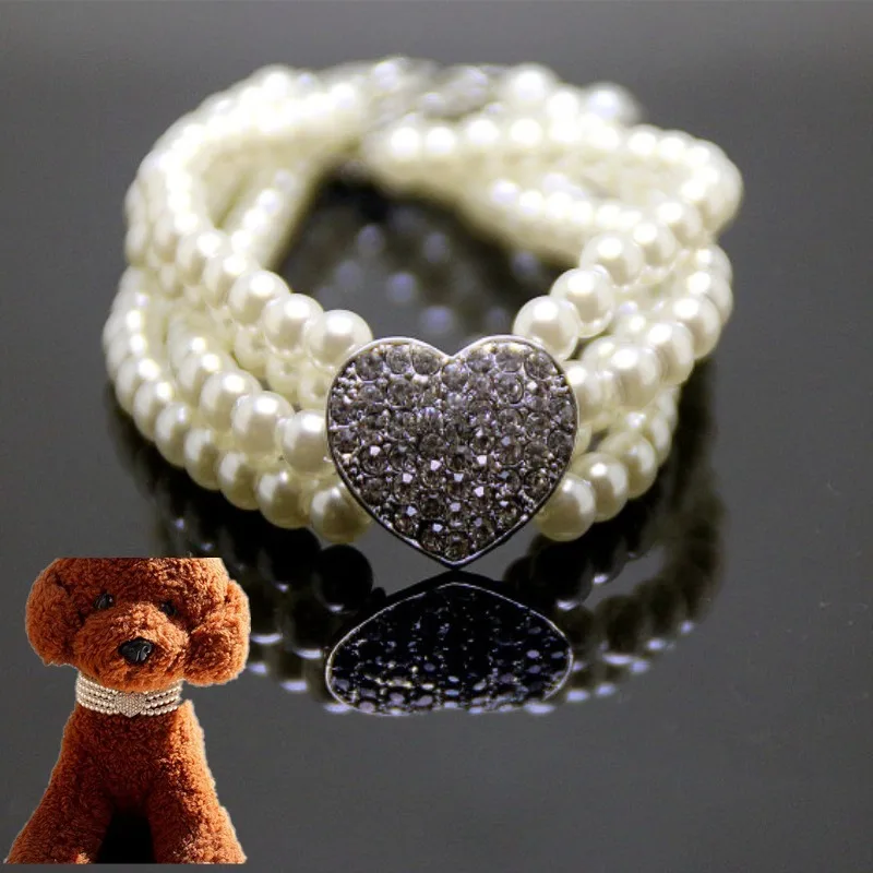 Shiny Pet Dog Collars Four Rows of Pearl Heart Pet Collars Safely Removable Sizes S / M / L Three Colors Available
Shiny Pet Dog Collars Four Rows of Pearl Heart Pet Collars Safely Removable Sizes S / M / L Three Colors Available