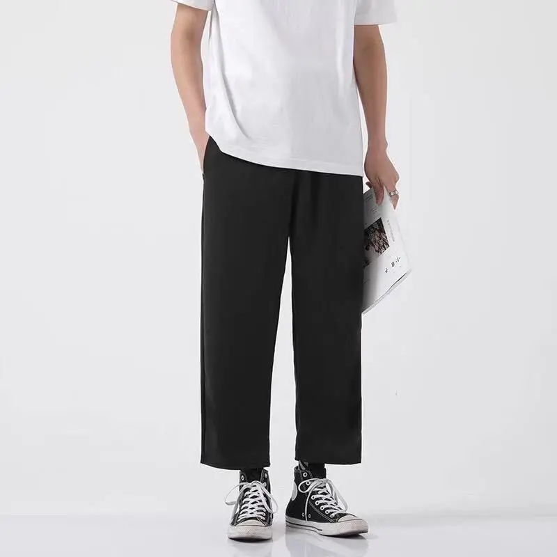 Wide Leg Pants Men's Nine Point Casual Pants Autumn and Winter Plush Trend Loose and Versatile Sports Black Straight Pants Trend
Wide Leg Pants Men's Nine Point Casual Pants Autumn and Winter Plush Trend Loose and Versatile Sports Black Straight Pants Trend