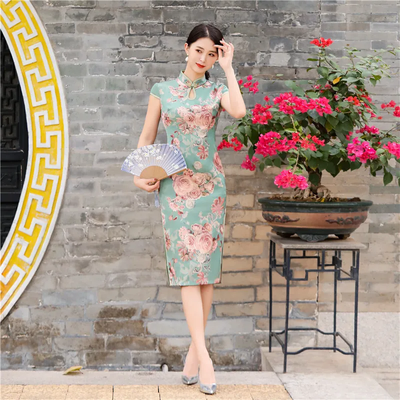 Evening Party Dress Chinese Women Short Sleeve Tight Sexy Cheongsam Mandarin Collar Satin Print Flower Qipao
Evening Party Dress Chinese Women Short Sleeve Tight Sexy Cheongsam Mandarin Collar Satin Print Flower Qipao