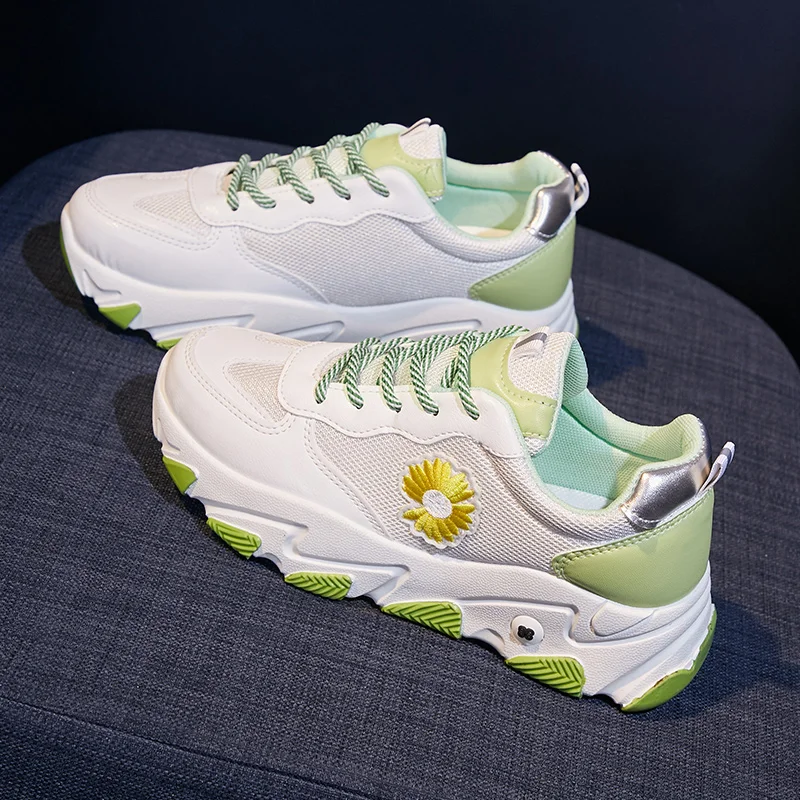 Women's Shoes
Women's Shoes