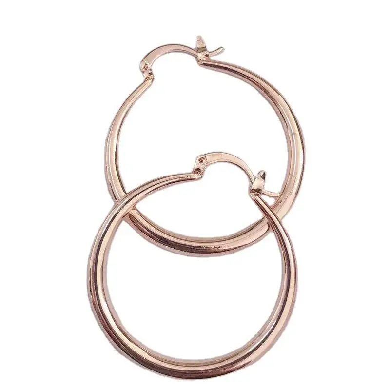 RING GANG's new exaggerated personality big circle earrings european and American fashion banquet
RING GANG's new exaggerated personality big circle earrings european and American fashion banquet