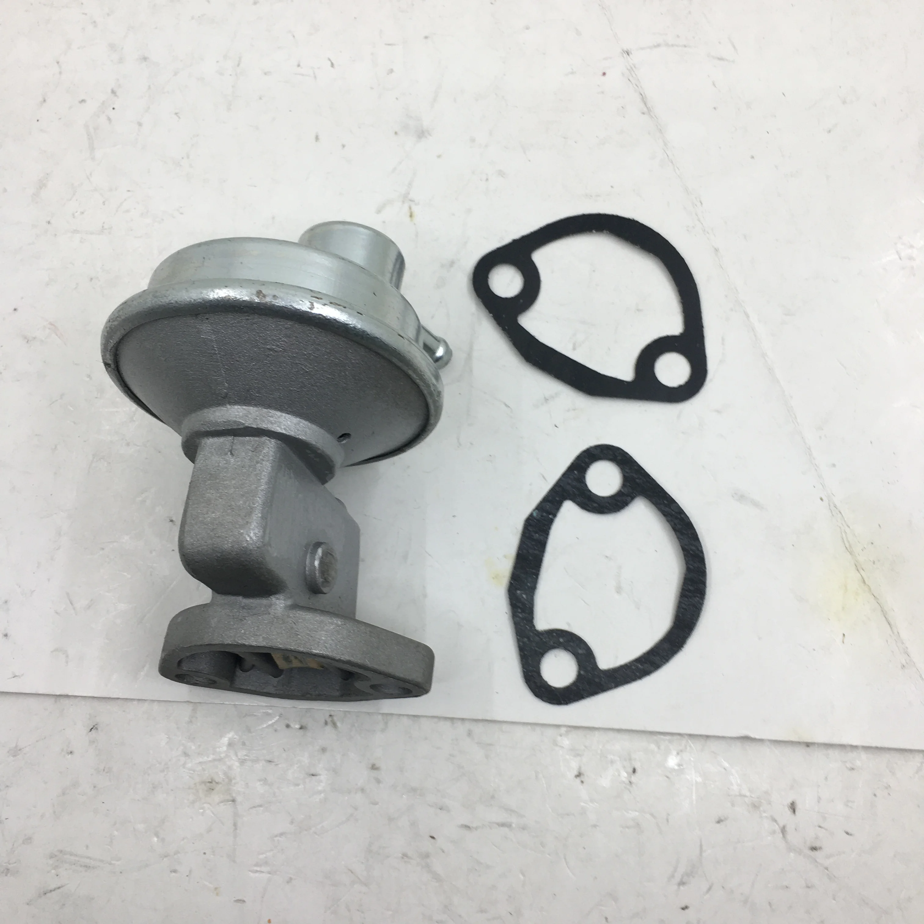 Механический топливный насос SherryBerg для автомобиля VW Beetle Bus T1 Bus Type-3 113127025B, 113127025BCD 1200cc -1600cc classic
Механический топливный насос SherryBerg для автомобиля VW Beetle Bus T1 Bus Type-3 113127025B, 113127025BCD 1200cc -1600cc classic