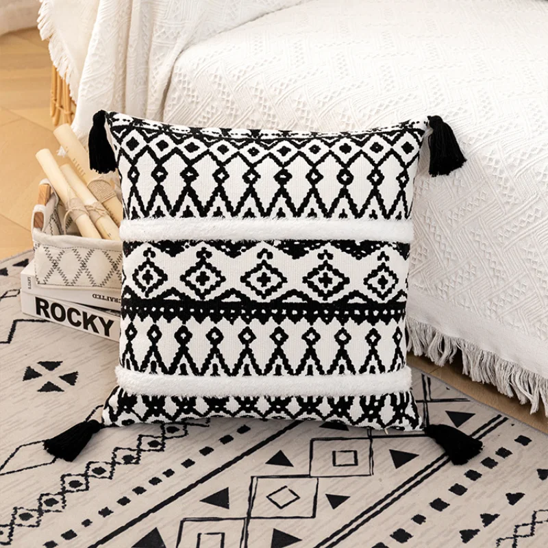 Black White Cushion Cover 45x45cm Geometric Tufted Cotton Woven Square Pillow Cover Handmade for Home Decoration Sofa Bed
Black White Cushion Cover 45x45cm Geometric Tufted Cotton Woven Square Pillow Cover Handmade for Home Decoration Sofa Bed
