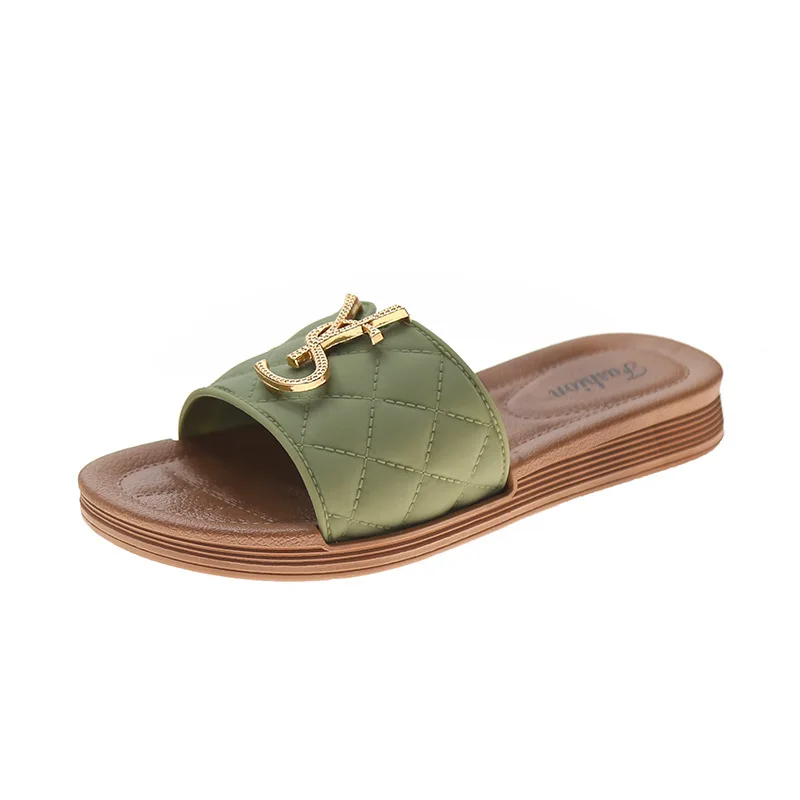 Women Slippers PU Leather Sandal Metal Double Buckle Flat Slippers Casual Fashion Flip Flops Comfortable Outdoor Beach Slippers 
Women Slippers PU Leather Sandal Metal Double Buckle Flat Slippers Casual Fashion Flip Flops Comfortable Outdoor Beach Slippers
