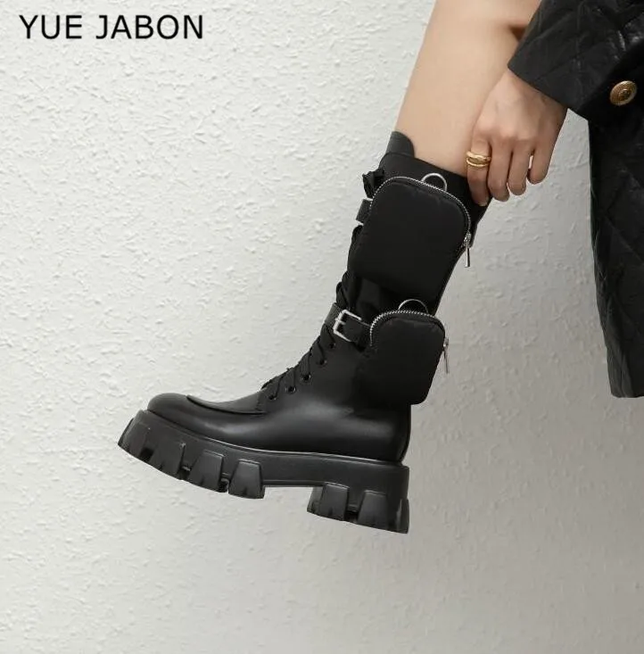 Black Leather Round Toe Lace-Up Mid-Calf Height Increasing Pocket Motorcycle Boots High Heel Metal Buckle Women Platform Shoes
Black Leather Round Toe Lace-Up Mid-Calf Height Increasing Pocket Motorcycle Boots High Heel Metal Buckle Women Platform Shoes