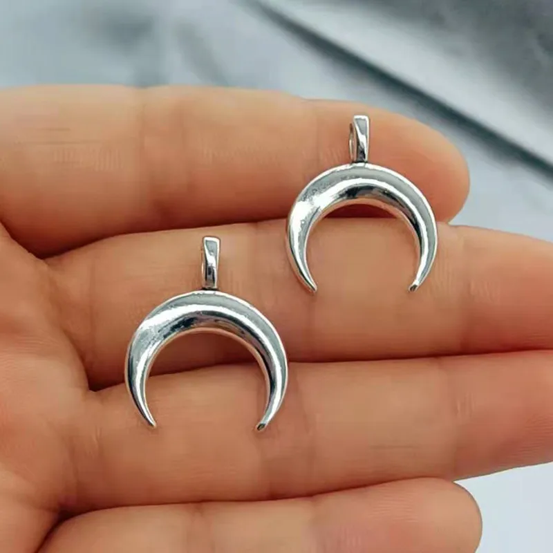 10pcs 21x12mm Pendant Horns Crescent Moon Charm Pendants For Jewelry Making Antique Silver Color Horns Pendants
10pcs 21x12mm Pendant Horns Crescent Moon Charm Pendants For Jewelry Making Antique Silver Color Horns Pendants
