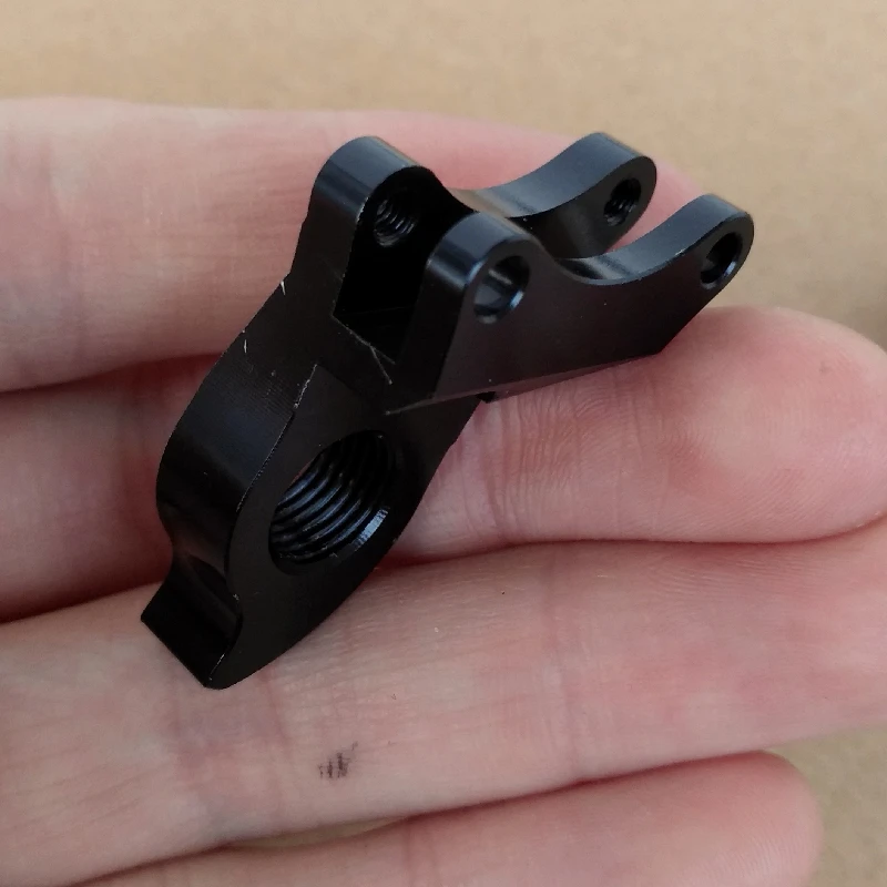 1pc Bicycle gear rear derailleur hanger For Vitus #1 Vitus Sommet 2015-2017 Escarpe Sentier carbon frame bike mtb MECH dropout
1pc Bicycle gear rear derailleur hanger For Vitus #1 Vitus Sommet 2015-2017 Escarpe Sentier carbon frame bike mtb MECH dropout