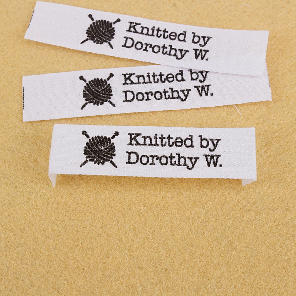 Cotton Tags, Sewing Labels, Personalized Brand, Custom Logo, Business Name, Knitting, White Fabric, 12mm x 60mm (MD5177)
Cotton Tags, Sewing Labels, Personalized Brand, Custom Logo, Business Name, Knitting, White Fabric, 12mm x 60mm (MD5177)