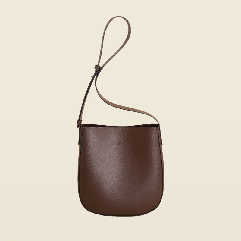 Womens Handbags Tp Shoulder 2021 Spring and Summer New Underarm Women's Fashion Bucket Design Bag Purses
Womens Handbags Tp Shoulder 2021 Spring and Summer New Underarm Women's Fashion Bucket Design Bag Purses