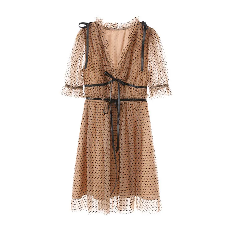 Vintage Puff Sleeve Polka Dot Woman Dress 2020 Summer Sexy V-neck Mesh Mini Runway Dress
Vintage Puff Sleeve Polka Dot Woman Dress 2020 Summer Sexy V-neck Mesh Mini Runway Dress