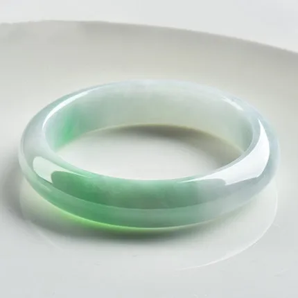 Natural Burmese light green jade 54-64mm bracelet, elegant princess jewelry, best gift for mother and girlfriend
Natural Burmese light green jade 54-64mm bracelet, elegant princess jewelry, best gift for mother and girlfriend