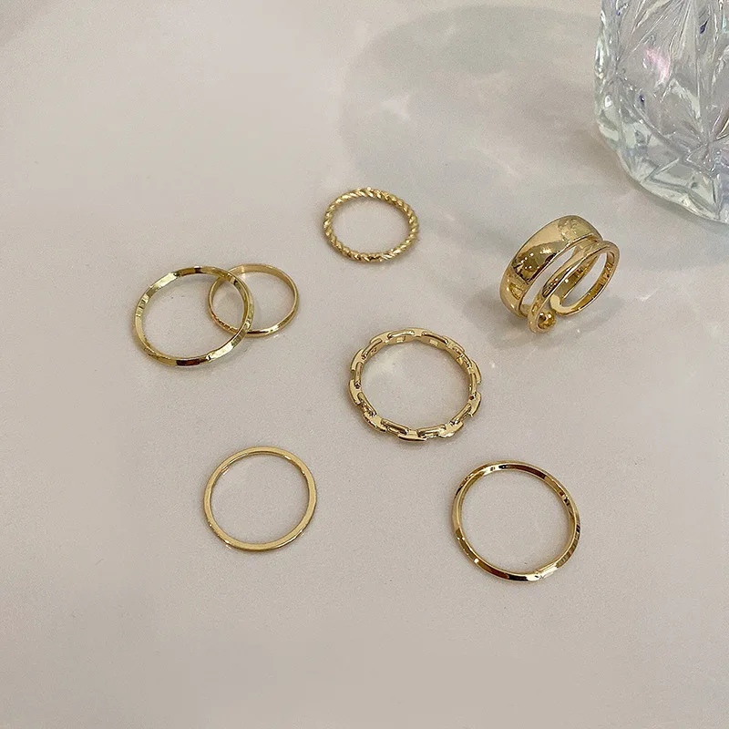 7pcs Fashion Punk joint Ring Set Geometric Twist Minimalist Jewelry Metal circular Golden Ring For Women Street Dance Accessiory
7pcs Fashion Punk joint Ring Set Geometric Twist Minimalist Jewelry Metal circular Golden Ring For Women Street Dance Accessiory