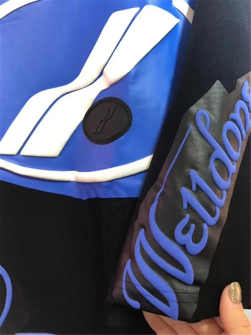 We11done 3D Foam Printing Big Logo T-Shirt Men Women Tops Tees Welldone One Size Big Man T-Shirt
We11done 3D Foam Printing Big Logo T-Shirt Men Women Tops Tees Welldone One Size Big Man T-Shirt