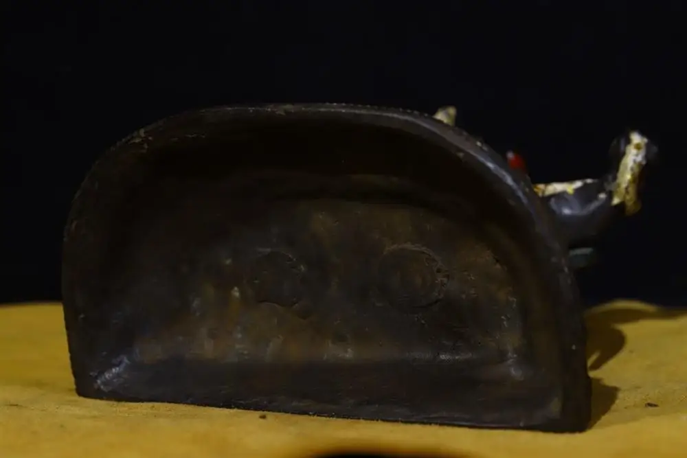 Home Decor 7" Tibet Buddhism Temple Old Bronze Tracing Dapeng gold-winged bird Patron Saint of Buddhism Enshrine the Buddha 
Home Decor 7" Tibet Buddhism Temple Old Bronze Tracing Dapeng gold-winged bird Patron Saint of Buddhism Enshrine the Buddha