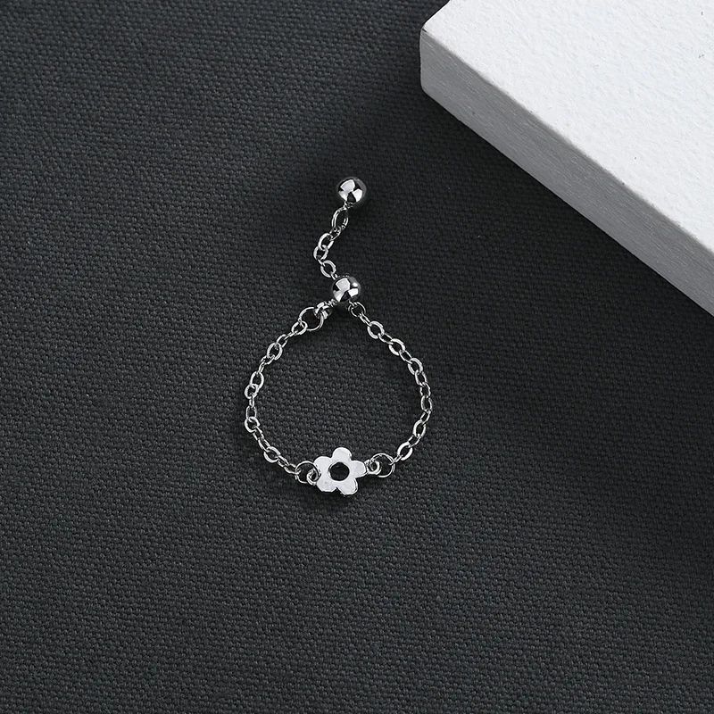 Fashion Jewelry Flower Ring Popular Design Sweet Temperament Hot Selling Adjustable Metal Ring For Women Party Gifts
Fashion Jewelry Flower Ring Popular Design Sweet Temperament Hot Selling Adjustable Metal Ring For Women Party Gifts