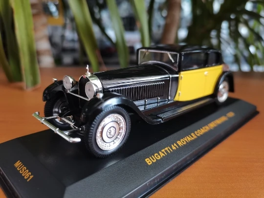 Модель тележки из сплава под давлением IXO 1/43 BUGATTI 41 ROYALE COACH 1929 |