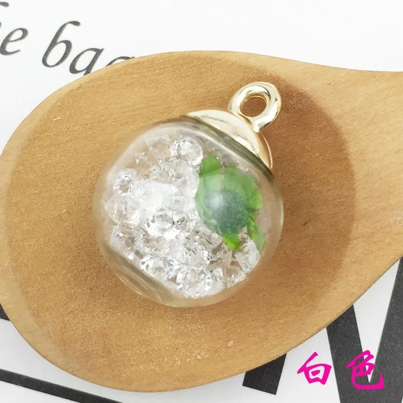 10pcs / bag Glass Bottle Pendant Handmade Dried Flower 16mm Crystal Glass Ball Pendant Necklace Bracelet Earring Jewelry
10pcs / bag Glass Bottle Pendant Handmade Dried Flower 16mm Crystal Glass Ball Pendant Necklace Bracelet Earring Jewelry