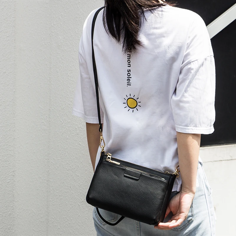 New Temperament Casual Simple Retro Handbags Underarms Baotou Layer Cowhide Multi-Compartment One-Shoulder Messenger Bag
New Temperament Casual Simple Retro Handbags Underarms Baotou Layer Cowhide Multi-Compartment One-Shoulder Messenger Bag