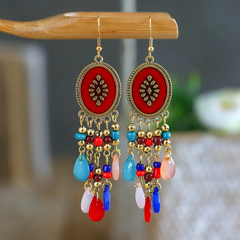 Classic Long Crystal Tassel Ladies Earrings Hangers Fashion Jewelry Vintage Dripping Oil Bohemia Beads Wedding Earrings Hangers 
Classic Long Crystal Tassel Ladies Earrings Hangers Fashion Jewelry Vintage Dripping Oil Bohemia Beads Wedding Earrings Hangers