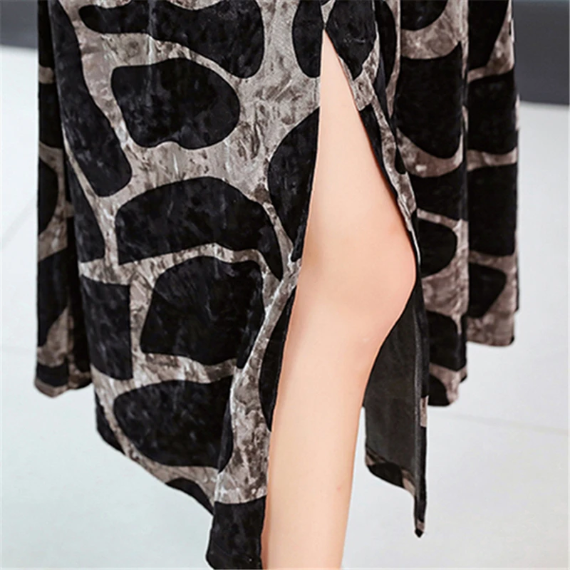 JiuMeiDai 2020 Women Chinese Style Velvet Dress Lady Elegant Printed Dresses Female O-Neck Vintage Party Clothing Plus Size
JiuMeiDai 2020 Women Chinese Style Velvet Dress Lady Elegant Printed Dresses Female O-Neck Vintage Party Clothing Plus Size