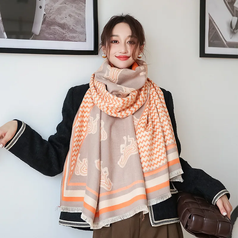 Women's Scarf Winter Cashmere Scarf 60*190cm Curling Printing Horse Warmth Scarves Retro Double-sided Scarf Shawl Women's Scarf
Women's Scarf Winter Cashmere Scarf 60*190cm Curling Printing Horse Warmth Scarves Retro Double-sided Scarf Shawl Women's Scarf