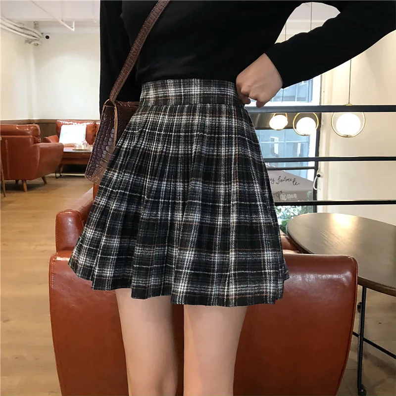 2019 New Women Korean Fashion Pleated Elastic Waist Sweet Skirt Wool Retro Plaid Skirt Cute Kawaii Student JK Skirt
2019 New Women Korean Fashion Pleated Elastic Waist Sweet Skirt Wool Retro Plaid Skirt Cute Kawaii Student JK Skirt