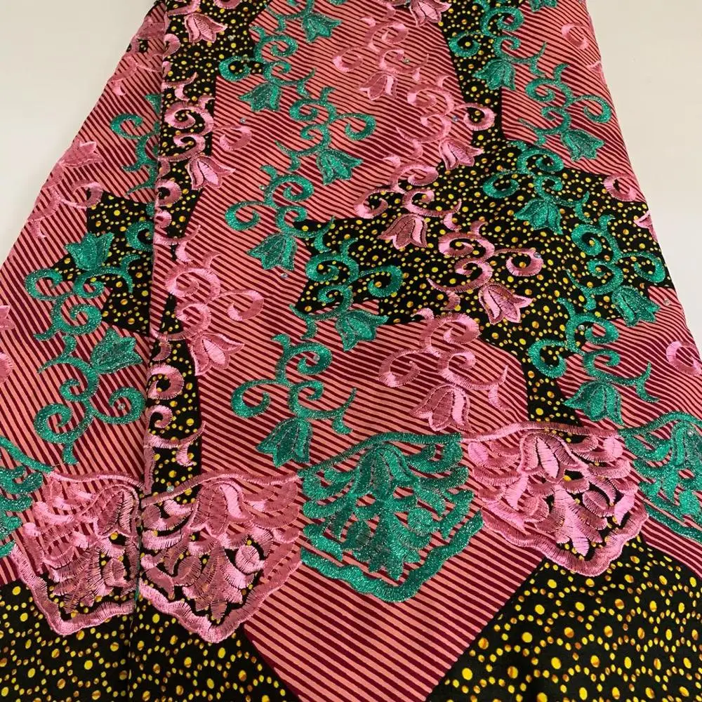 5 yards New Arrival African Embroidery Wax Lace Fabric High Quality Wax Prints Fabric With Guipure Cord Lace Ankara Fabric
5 yards New Arrival African Embroidery Wax Lace Fabric High Quality Wax Prints Fabric With Guipure Cord Lace Ankara Fabric