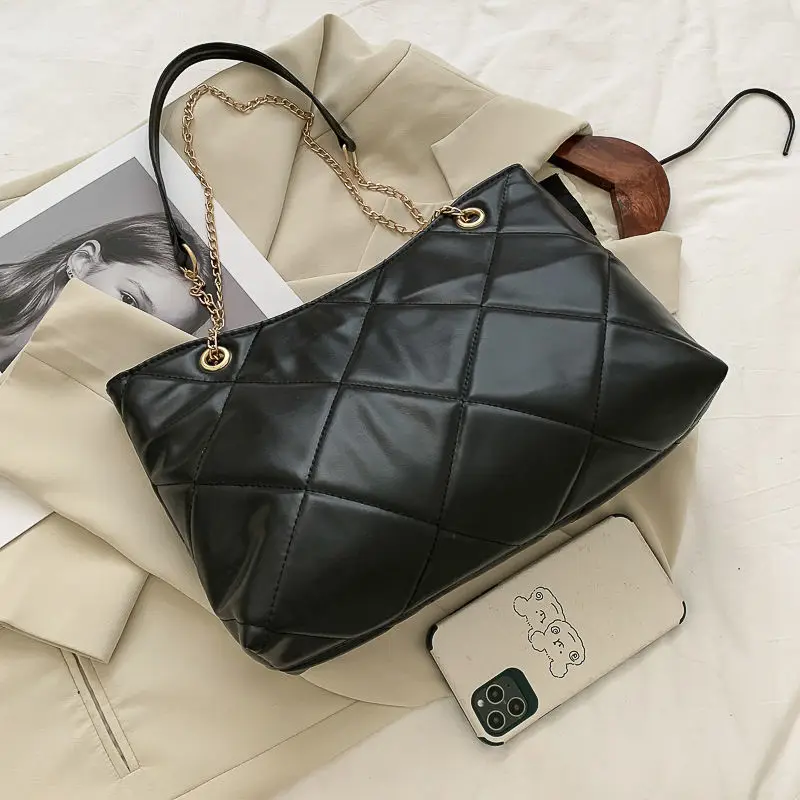 Chain Women Shoulder Bag Female Pu Leather Crossbody Bag Fashion Plaid Women Messenger Bags Tote
Chain Women Shoulder Bag Female Pu Leather Crossbody Bag Fashion Plaid Women Messenger Bags Tote