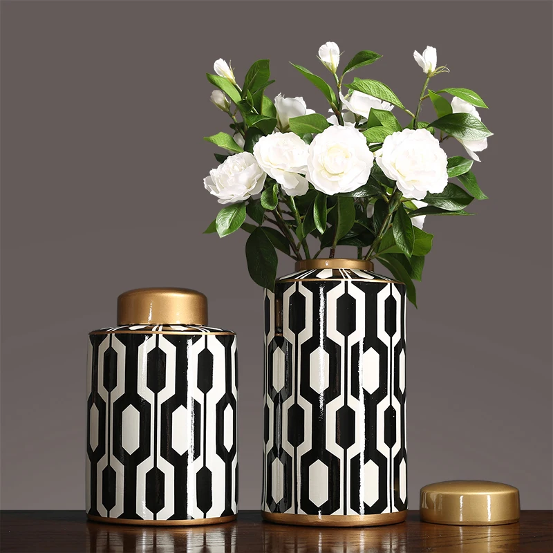 Nordic Gold Ceramic Vase Decoration Luxury Large Countertop Vase Modern Decorative Vases Cachepot Home Living Room Decoration
Nordic Gold Ceramic Vase Decoration Luxury Large Countertop Vase Modern Decorative Vases Cachepot Home Living Room Decoration